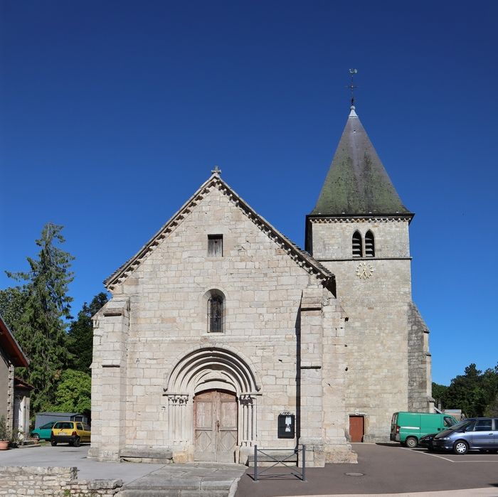 Découverte d'une église du début du XIIe siècle