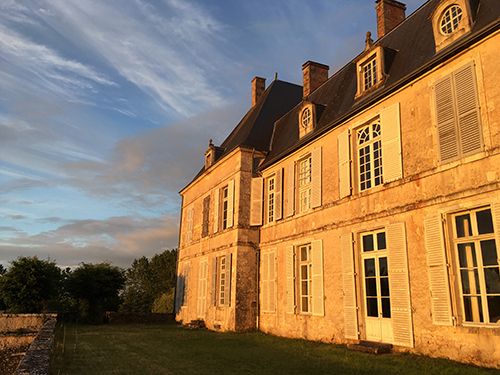 Visite guidée des extérieurs et des salons du Château