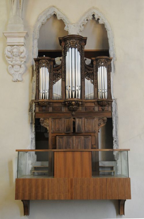 Affiche — La Sainte-Chapelle lève le voile en musique