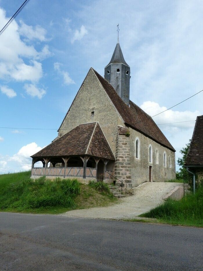 Découvrez l'église Saint-Romain
