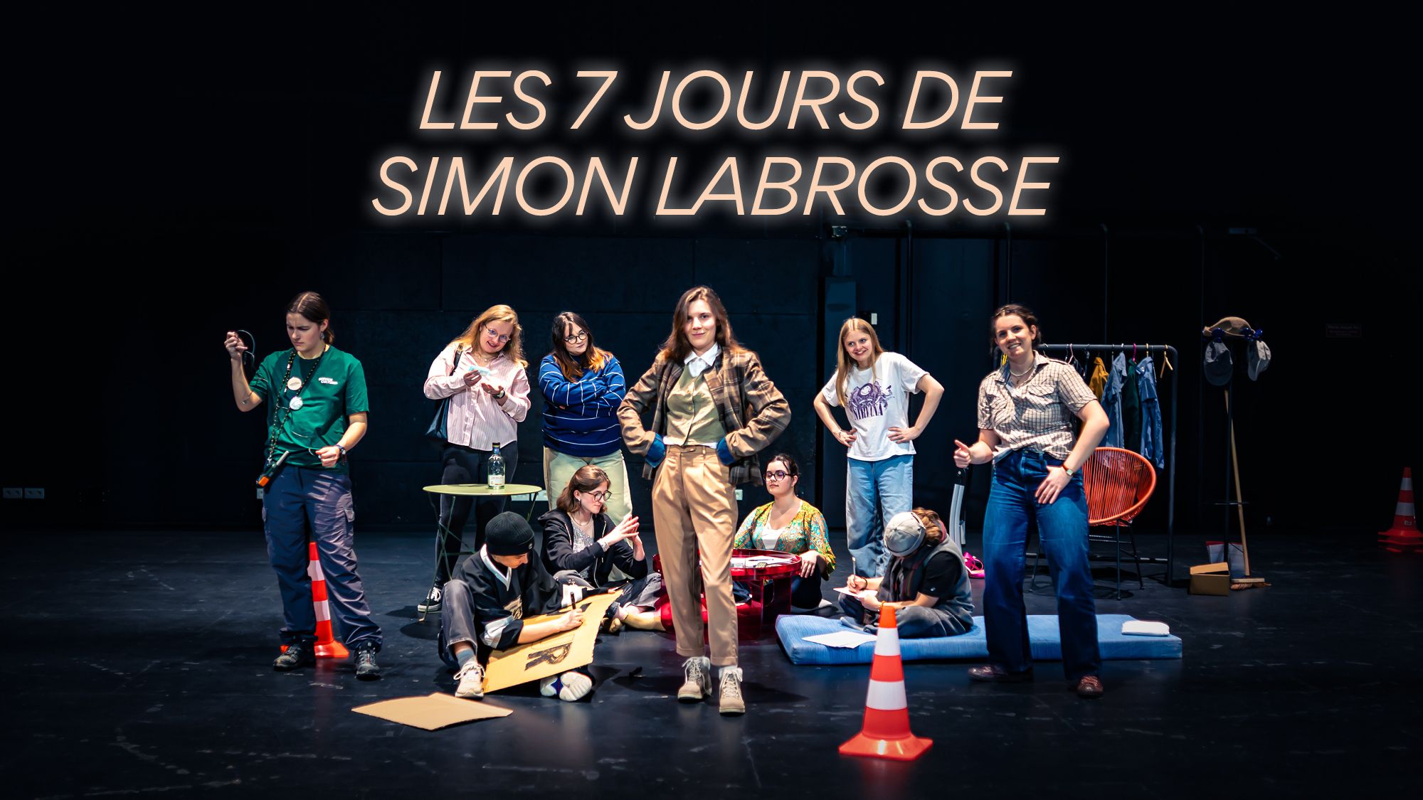 Une pièce jouée par les étudiantes de l'Atelier Création théâtrale