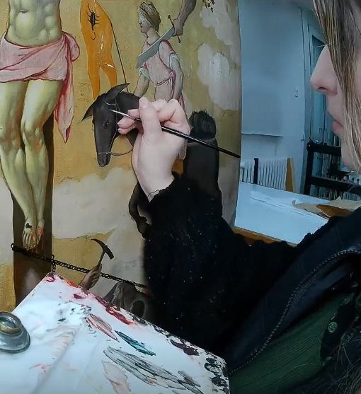 La restauration de tableaux : l’exemple de la Croix Vivante
