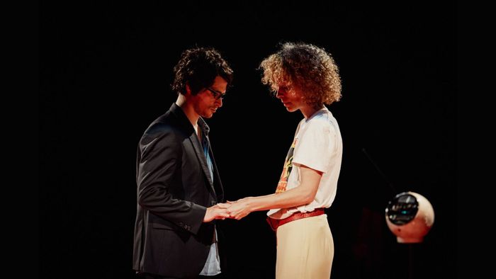 Trilogie: J.C, Céline & Pedro