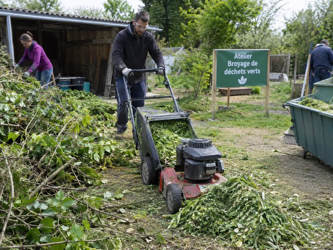 Atelier broyage des déchets verts à Cintegabelle