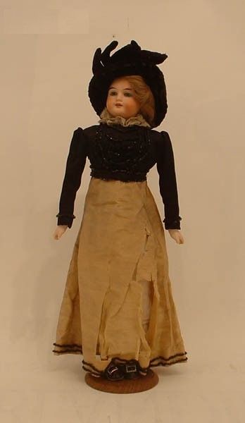 Conférence du soir: les poupées de mode