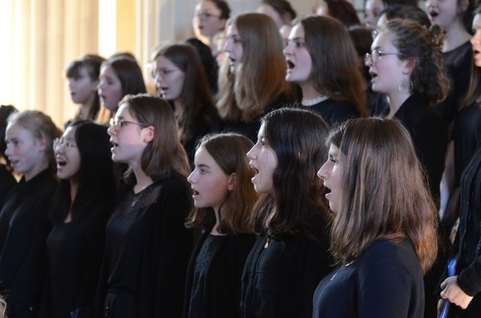 Près de 150 chanteurs issus des filières voix de conservatoires d’Île-de- France interprètent les plus belles pages d’opéras de Giuseppe Verdi.