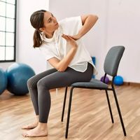 Yoga sur chaise