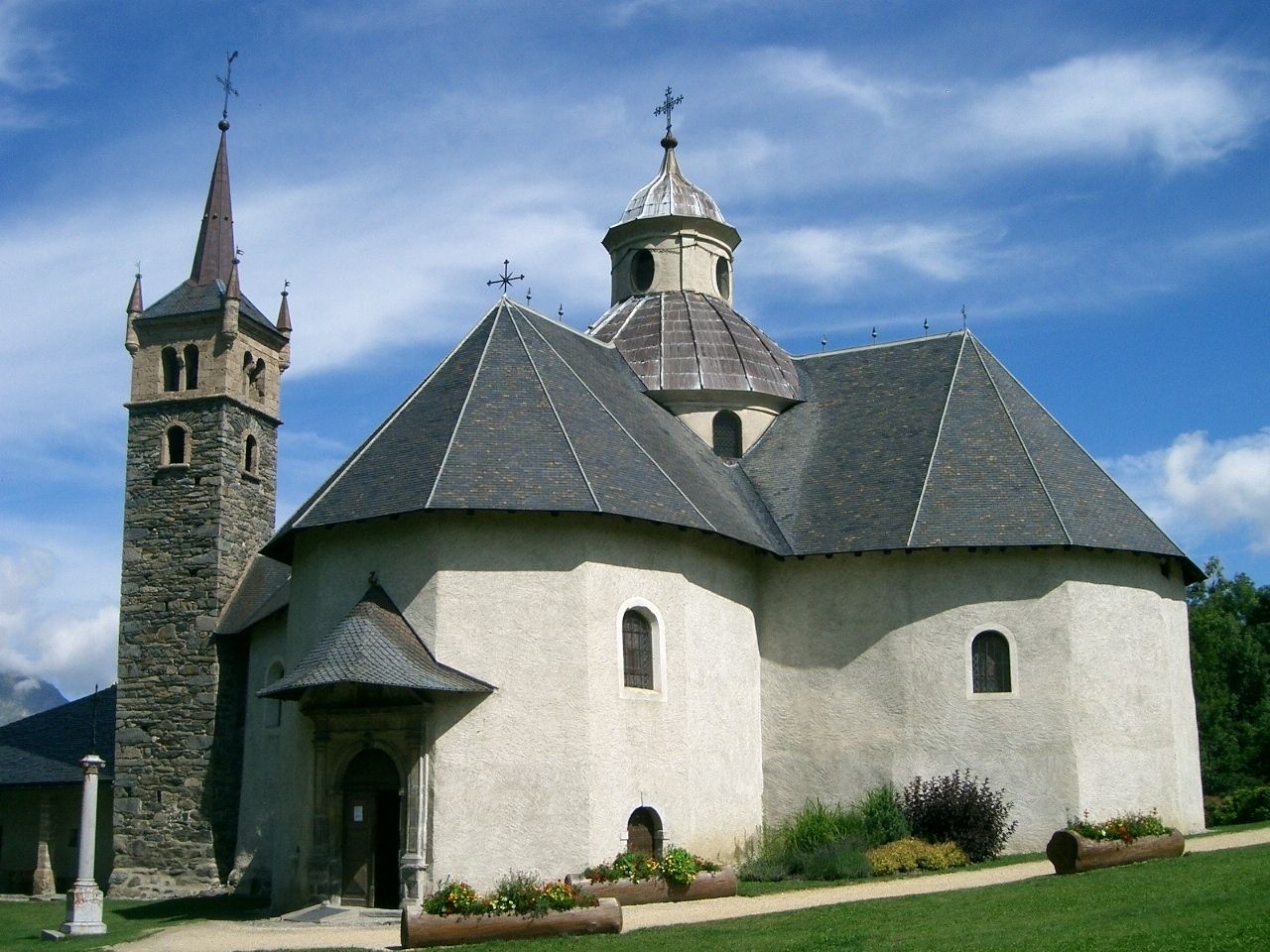 La chapelle Notre-Dame-de-la-Vie contée à 3 voix, une découverte insolite d'un beau sanctuaire baroque