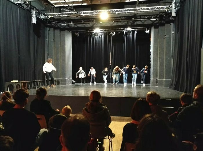 Stage Impro théâtrale pour Ado avec Sophie Galle