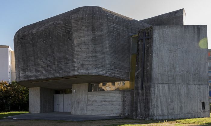 Visites guidées de l'église Sainte-Bernadette du Banlay
