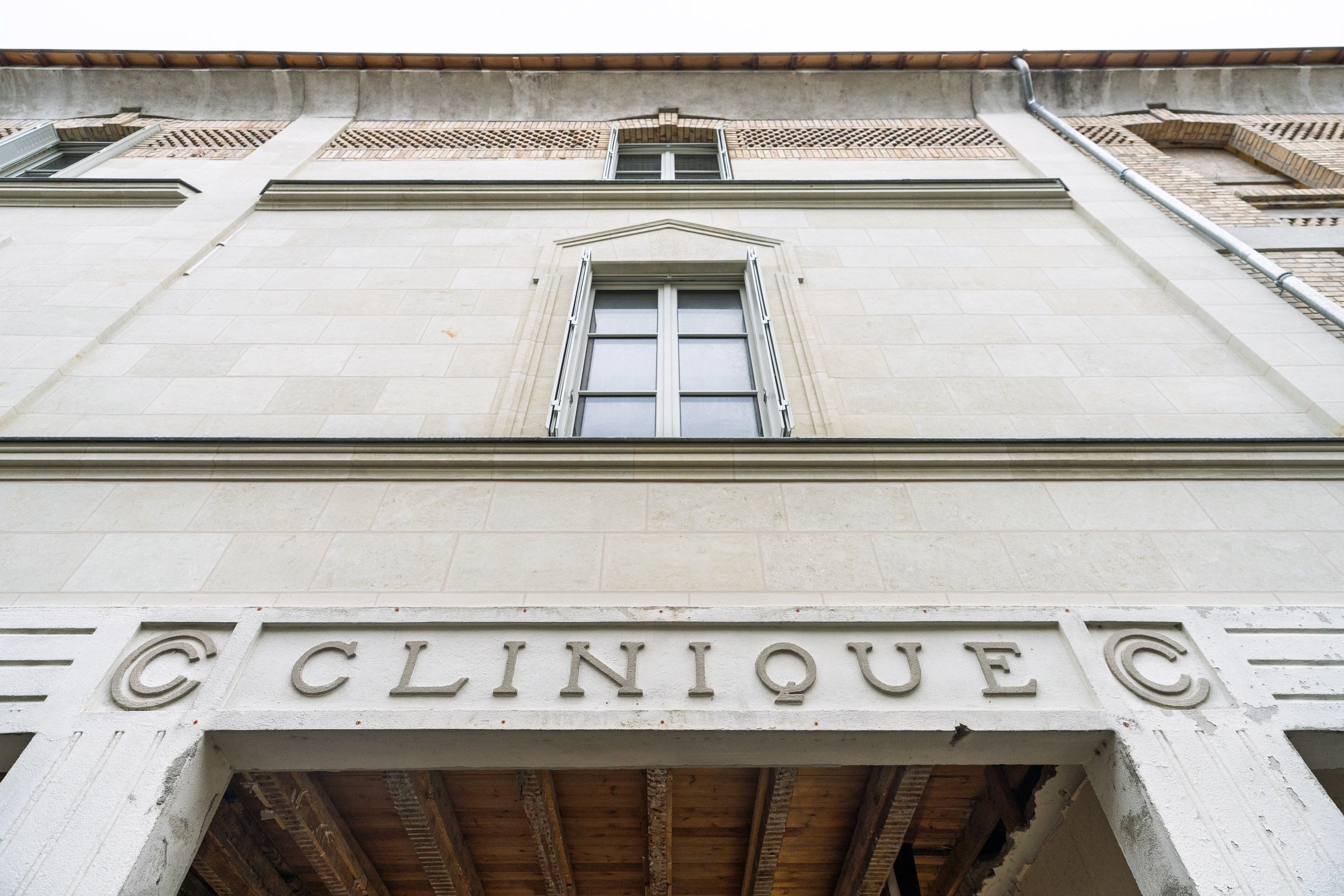 Visite guidée de l'ancienne clinique Fardeau