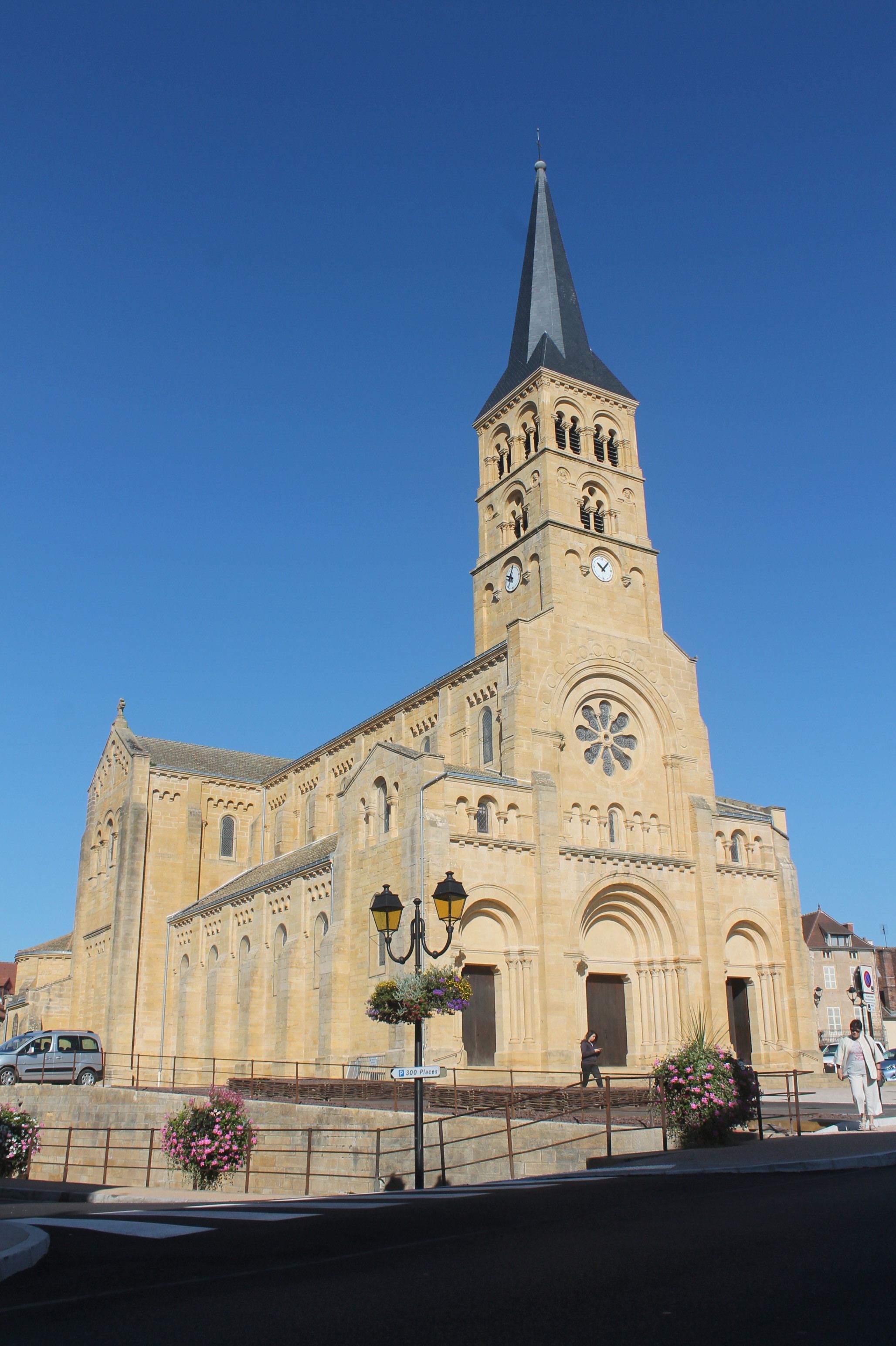 église du sacré coeur, charolles