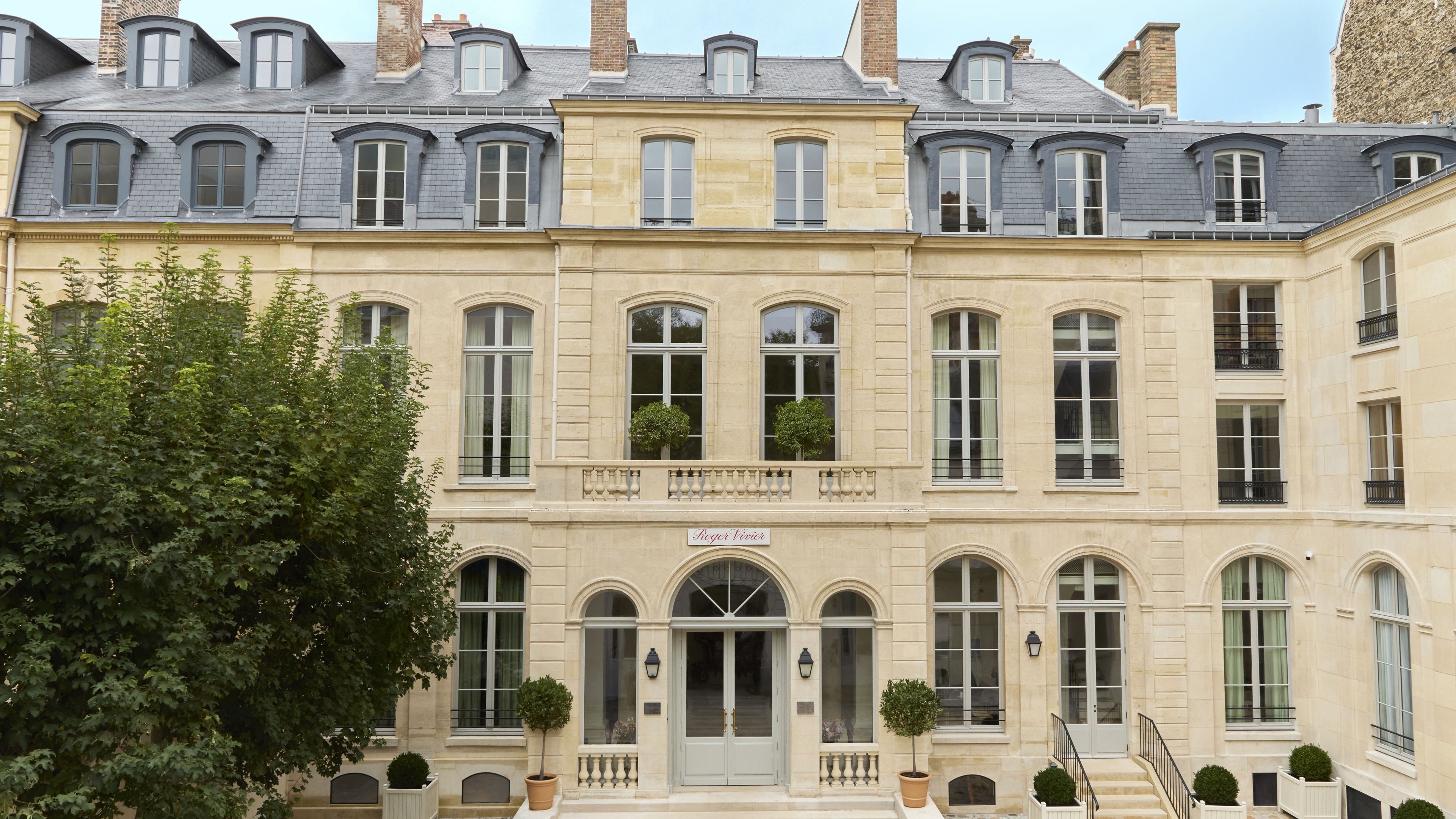 Visite de la Maison Roger Vivier et de ses Archives