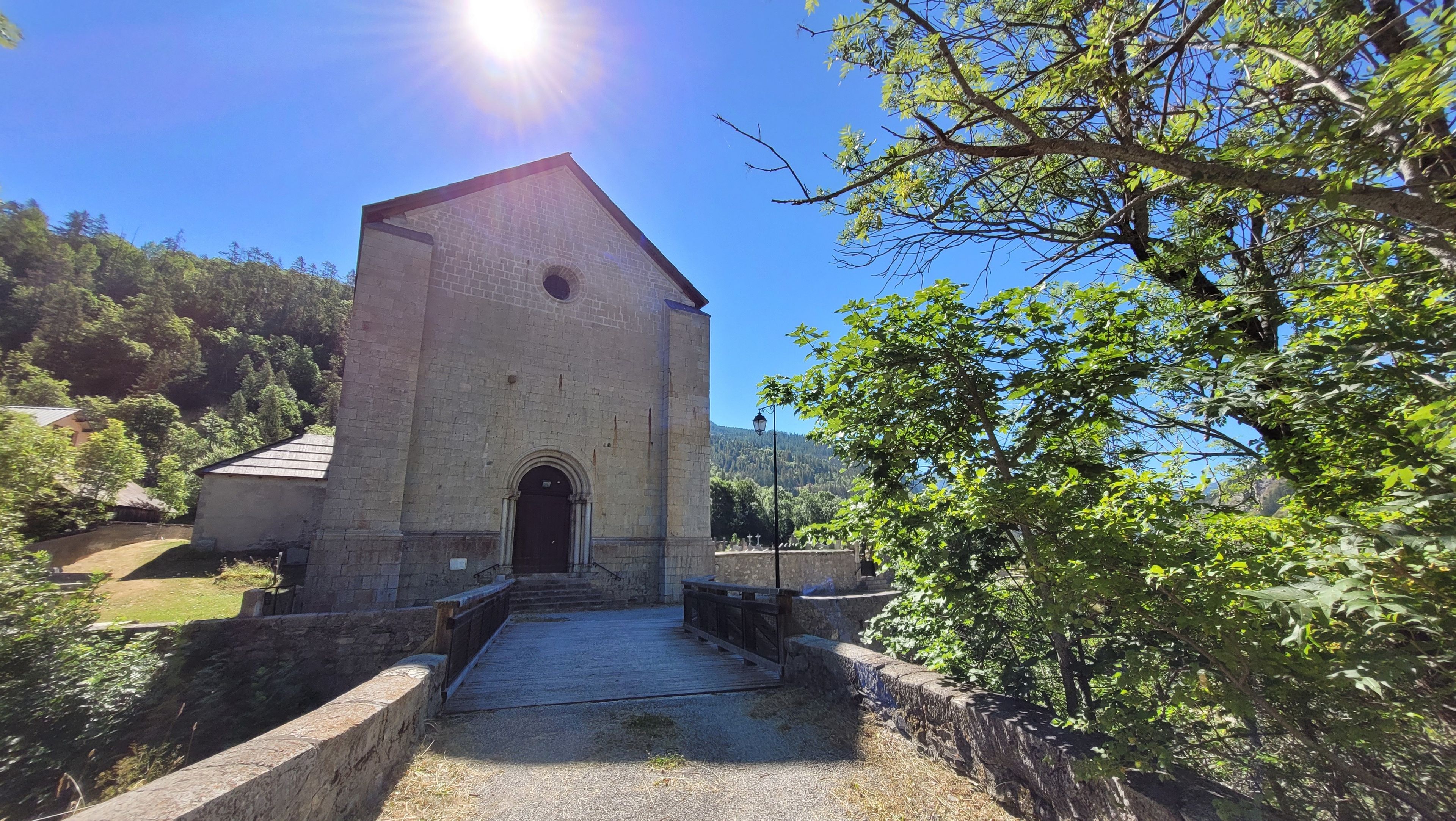 Découverte de l'Église Notre-Dame de Valvert