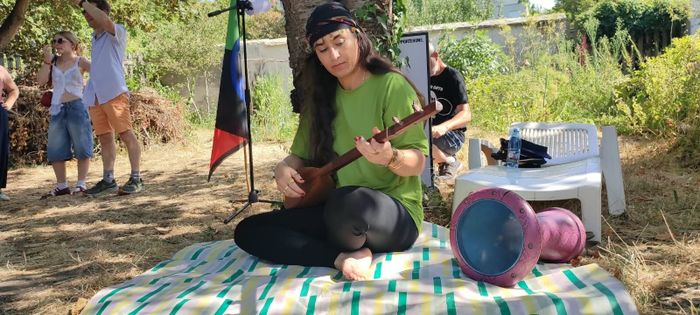 Chant et musique traditionnels kurde et turque par Elif Cevik Cahson