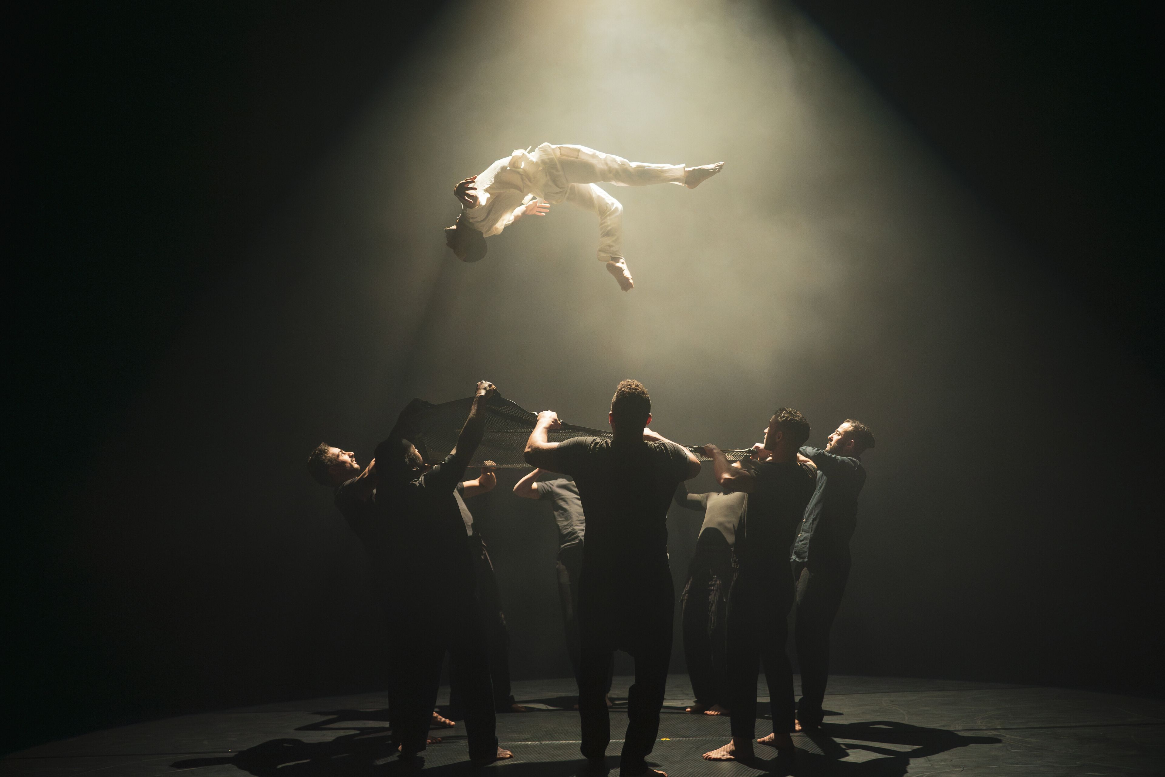 KA-IN - Groupe acrobatique de Tanger et Raphaëlle Boitel