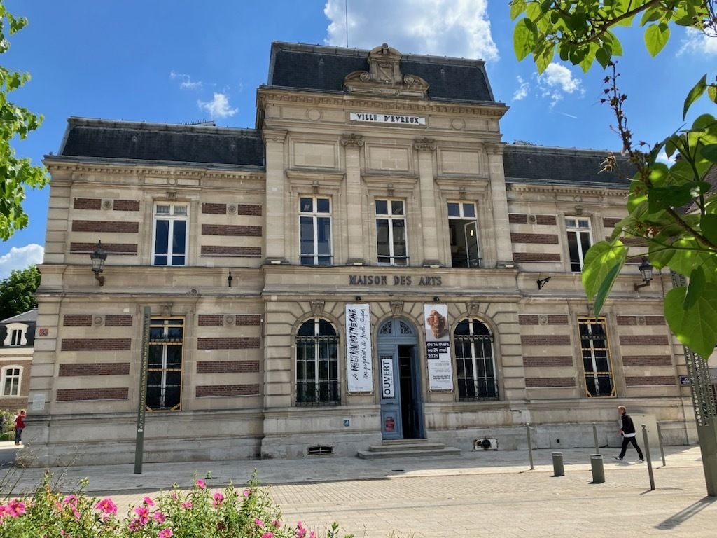 Exposition : Mise en oeuvre