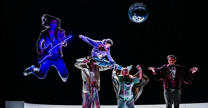 Personne n’est ensemble sauf moi - Compagnie Amonine - Saison Onyx