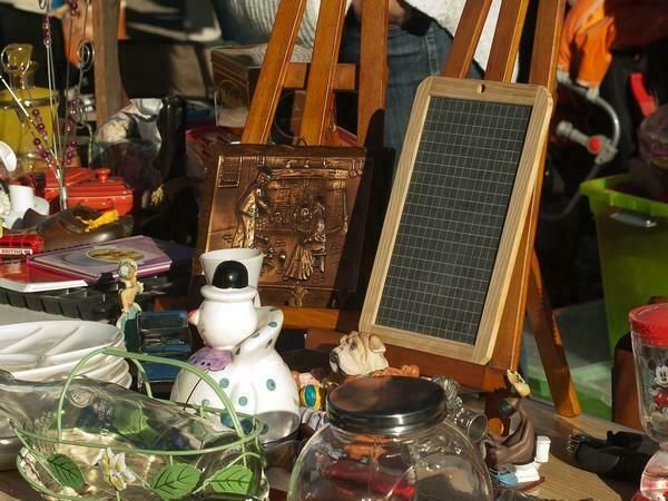 Brocante mensuelle