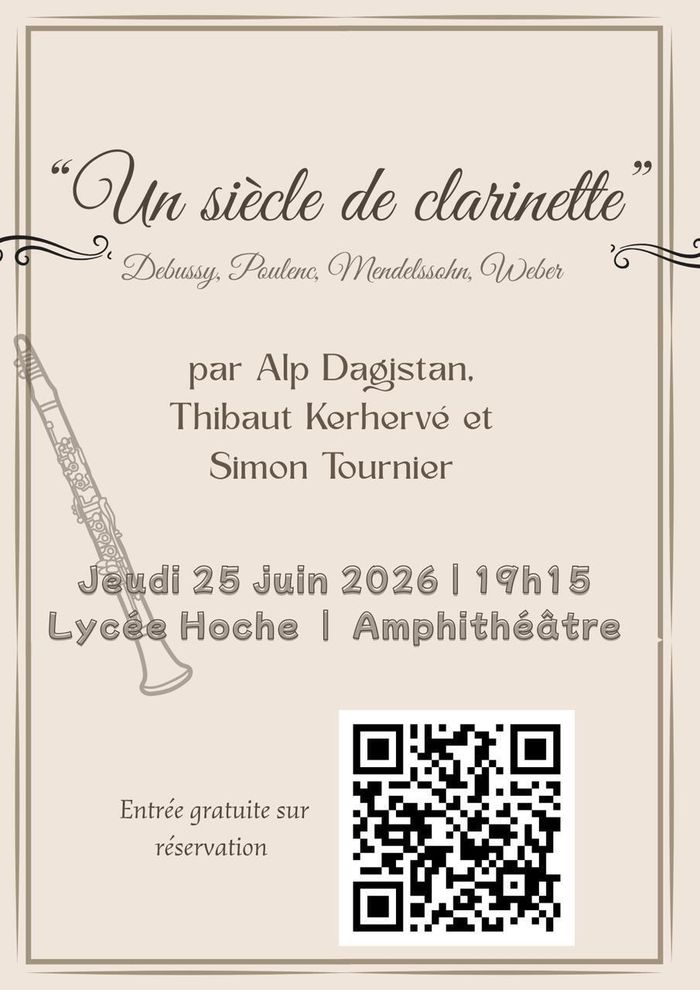 Un ancien élève et actuel pianiste accompagne deux professeurs