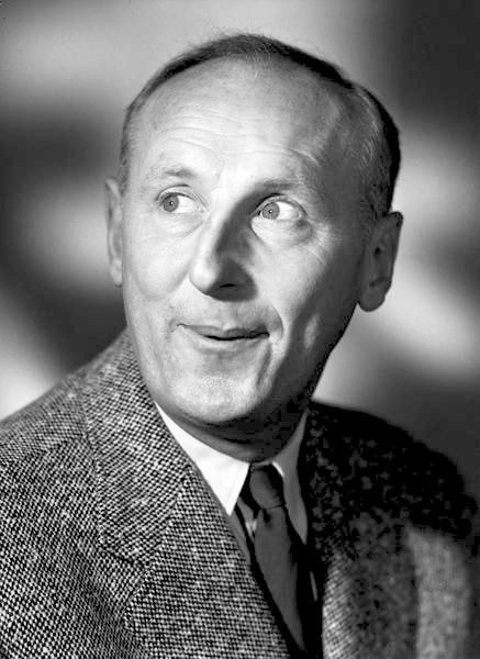 Bourvil Cabaret