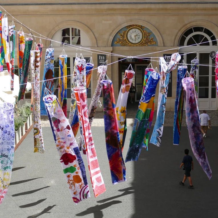Installation : Genki-nobori de Susumu Shingu