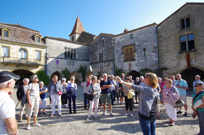 Visite guidée de Monpazier et de la Tour Notre-Dame