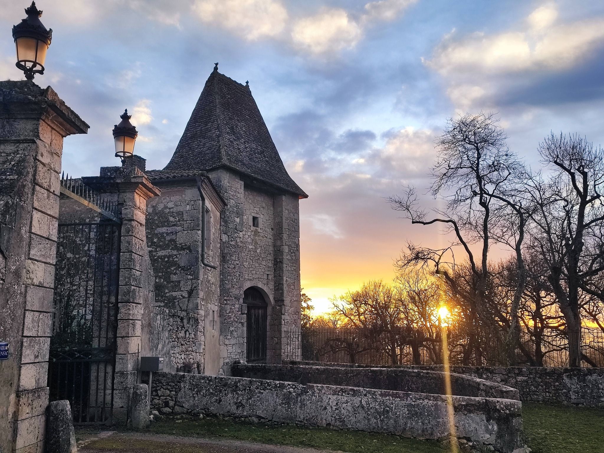 Une visite dans un château du Gers encore jamais dévoilé au public