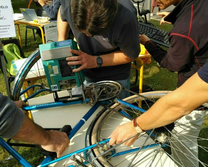 Fête du Vélo à Vire : stand d'infos Dérailleurs et de gravage Bicycode gratuit