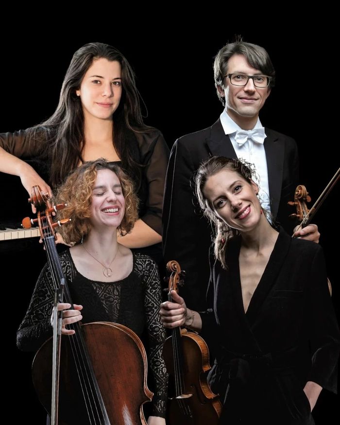 Venez assister à un concert du quatuor avec piano de l'Orchestre national d'Ile-de-France,  au salon de musique du château.