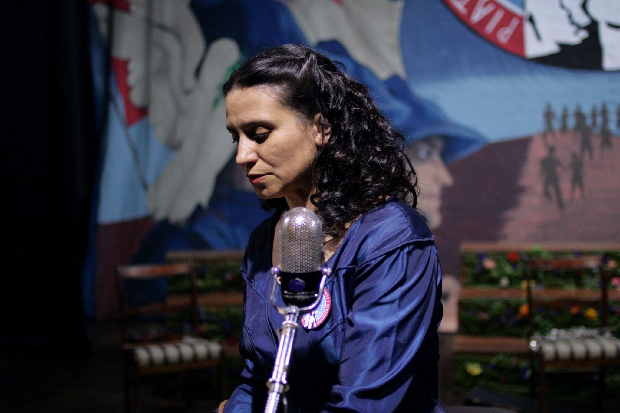 MEG X FILMAR : Violeta se fue a los cielos