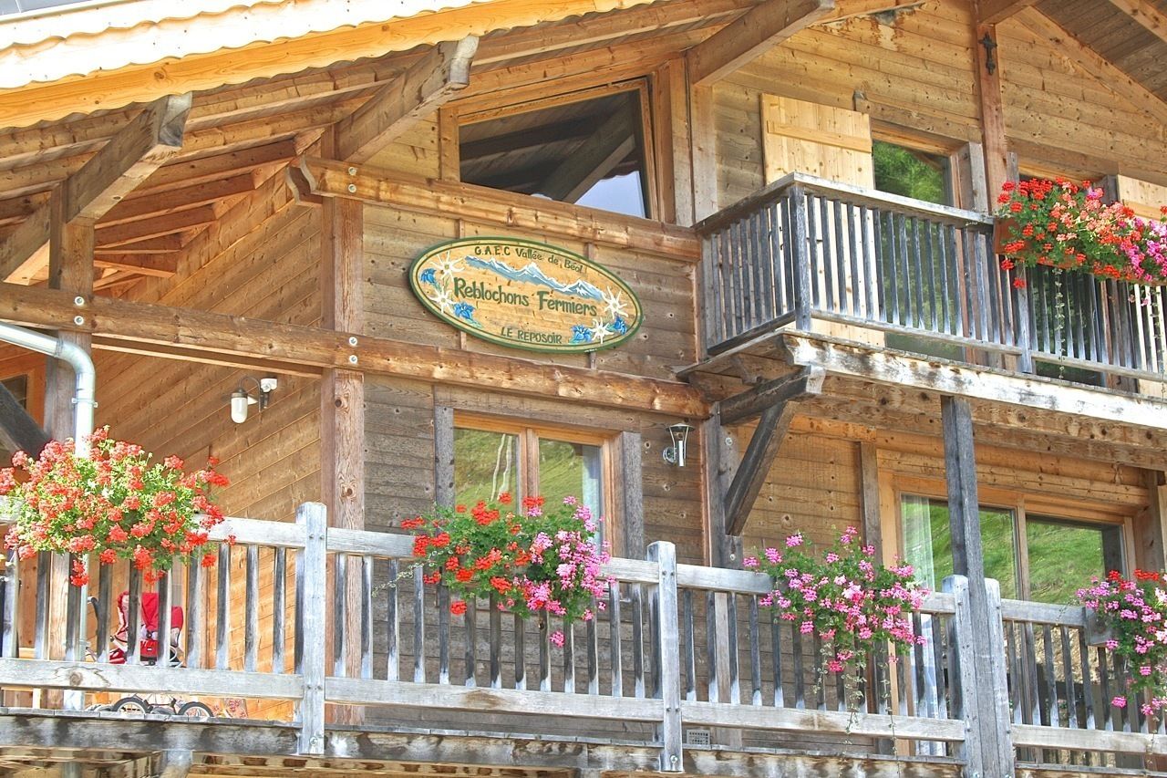 Visite de la ferme de l'EARL Vallée de Béol au Reposoir