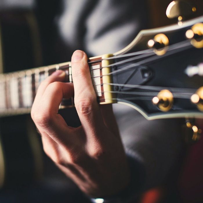 Venez passez une soirée en musique, lors d’une scène ouverte suivie d’une jam. Musiciens, chanteurs ou simples amateurs de musique sont invités à partager un moment chaleureux autour des grands...