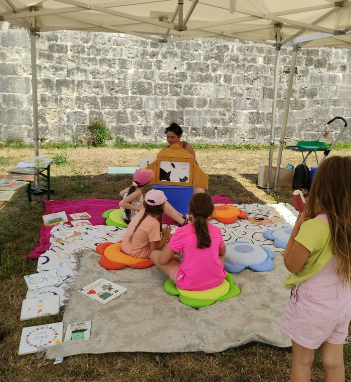 Partir en livre
