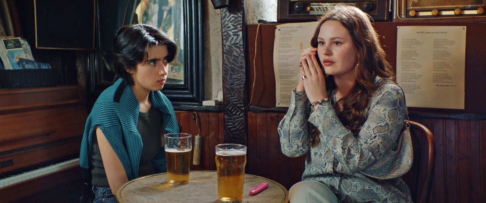 UN GRAND RACCOURCI · Présenté par l'équipe du film