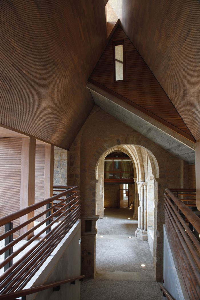 DE L’ABBAYE NOTRE-DAME AU MUSÉE MUNICIPAL, 1 400 ANS D’HISTOIRE !
