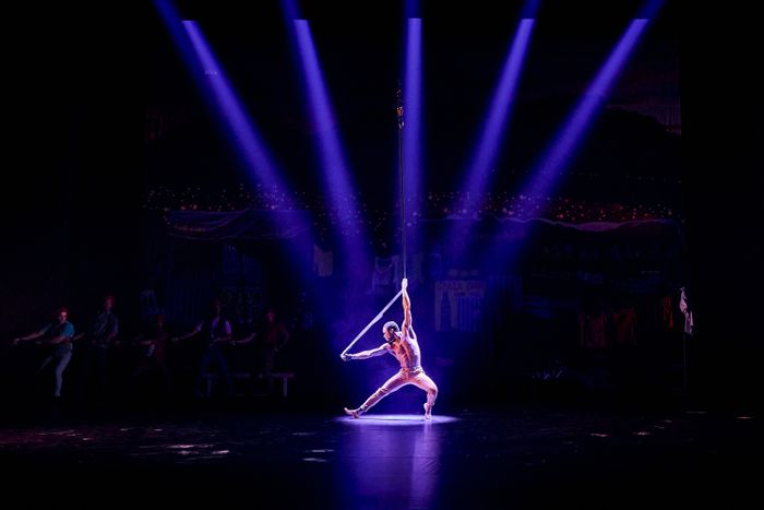 Atelier parents-enfants : cirque et acrobatie autour du spectacle Moya de Zip Zap Circus.