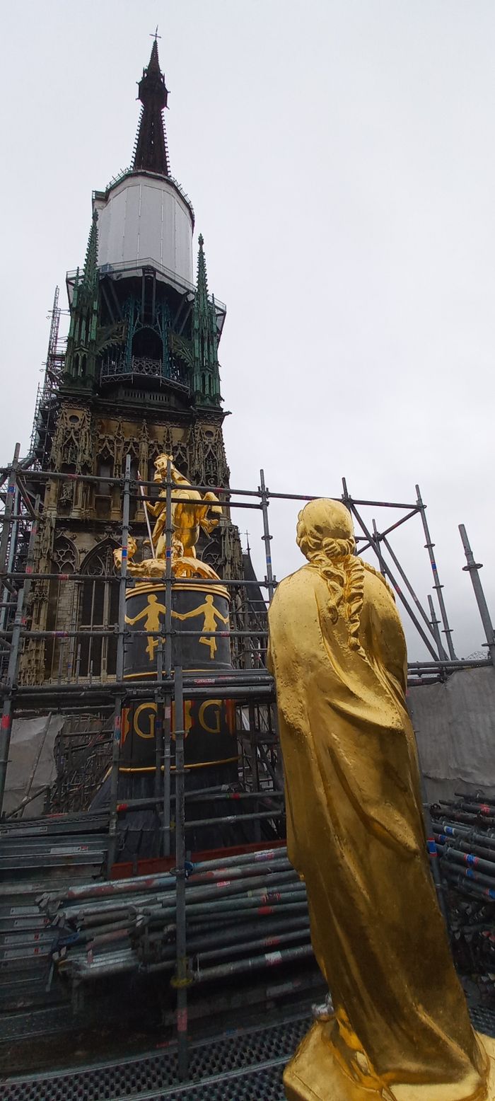 Visite guidée : sauvegarder la cathédrale, un sacré chantier !
