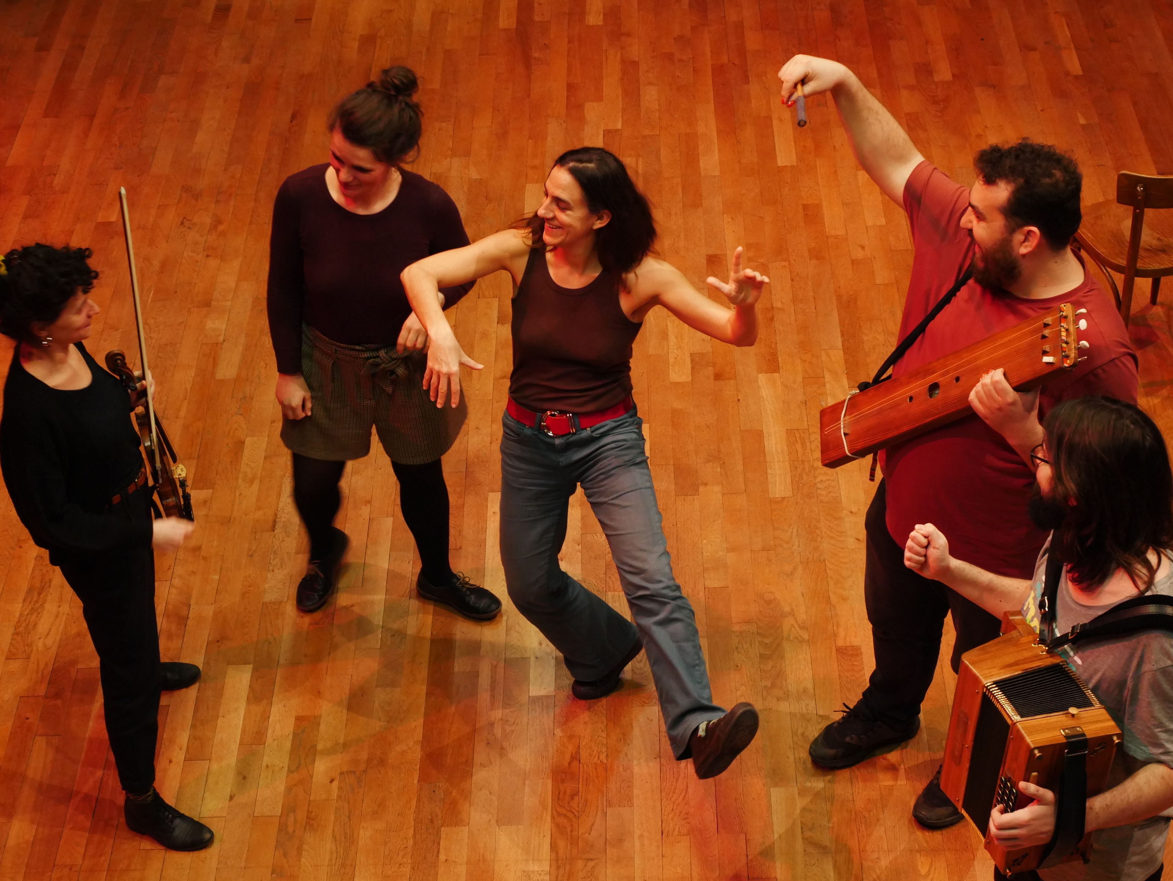 COMMENT ÇA SE DANSE ? - La D’âme de Compagnie