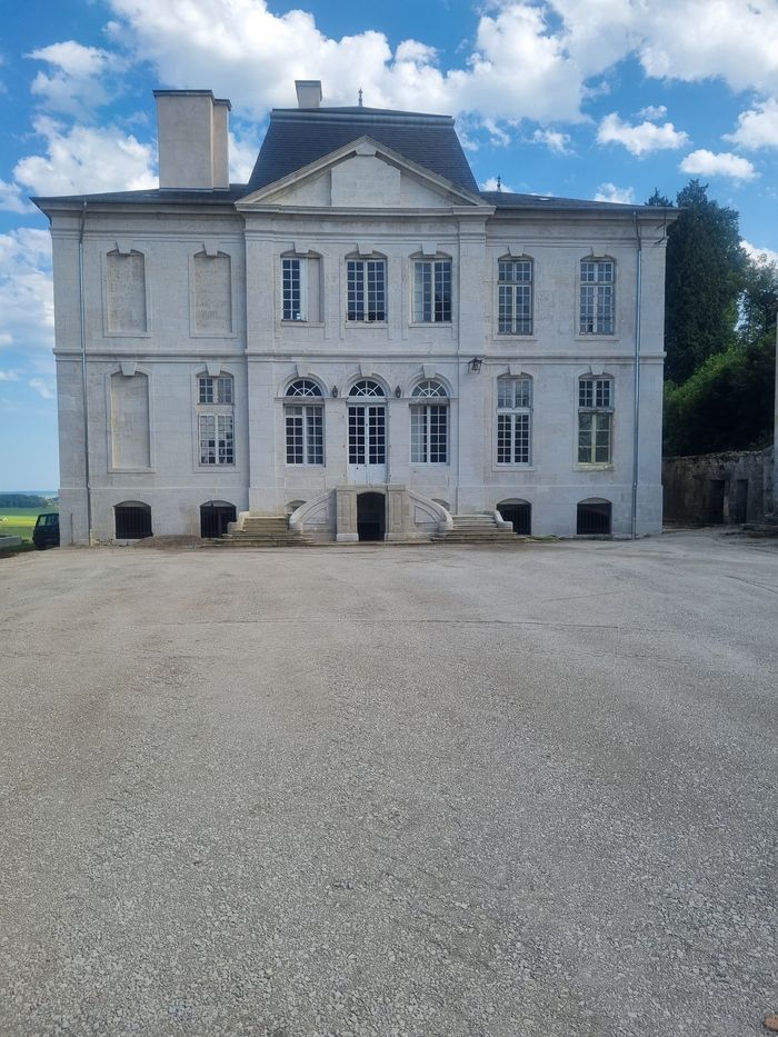 Visitez un château du XVIIIe et son parc