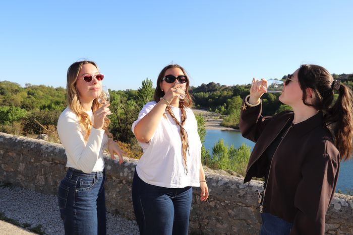 Visite guidée et apéritif au coucher du soleil au pont du Diable