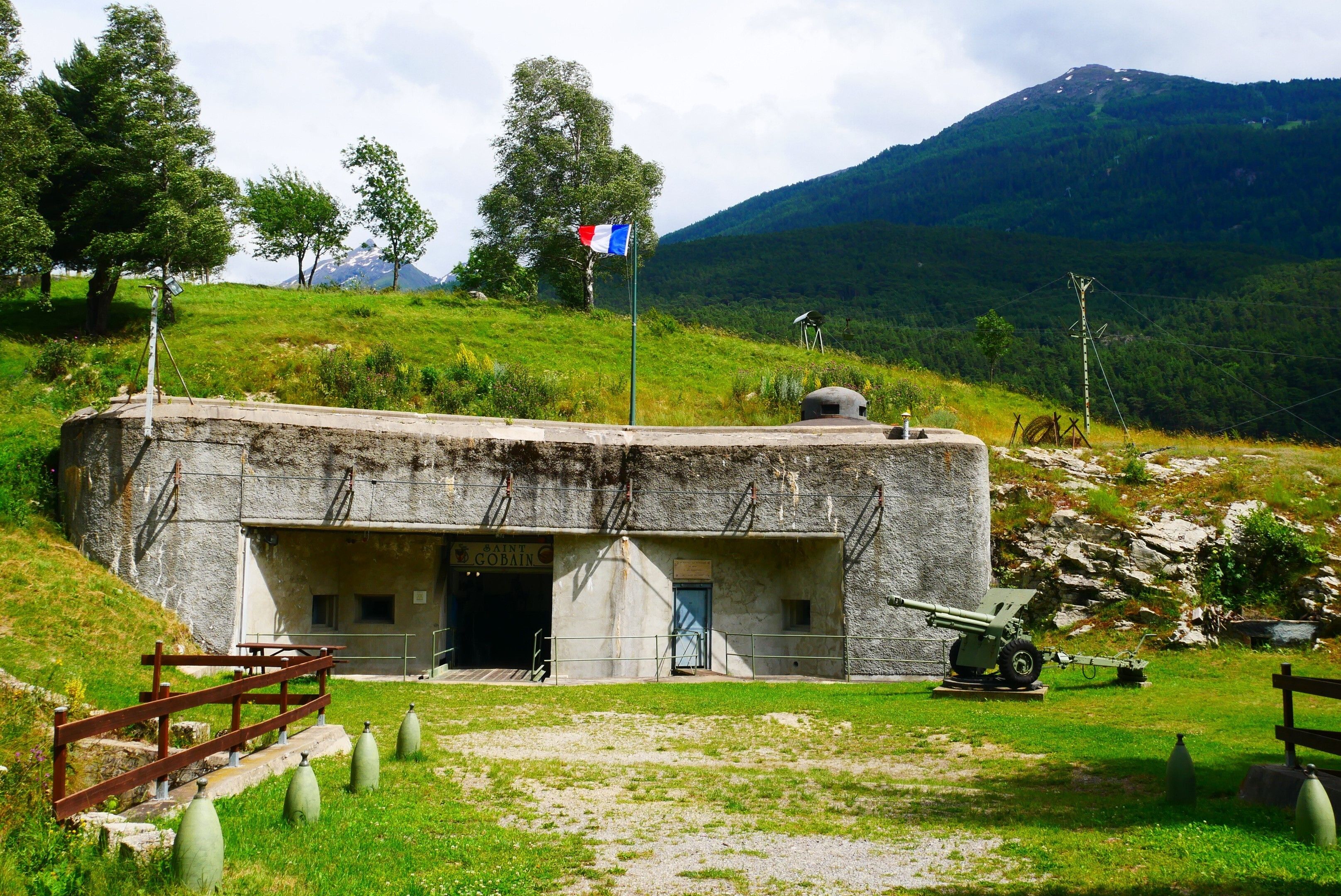 Visitez un fort de la ligne Maginot des Alpes !