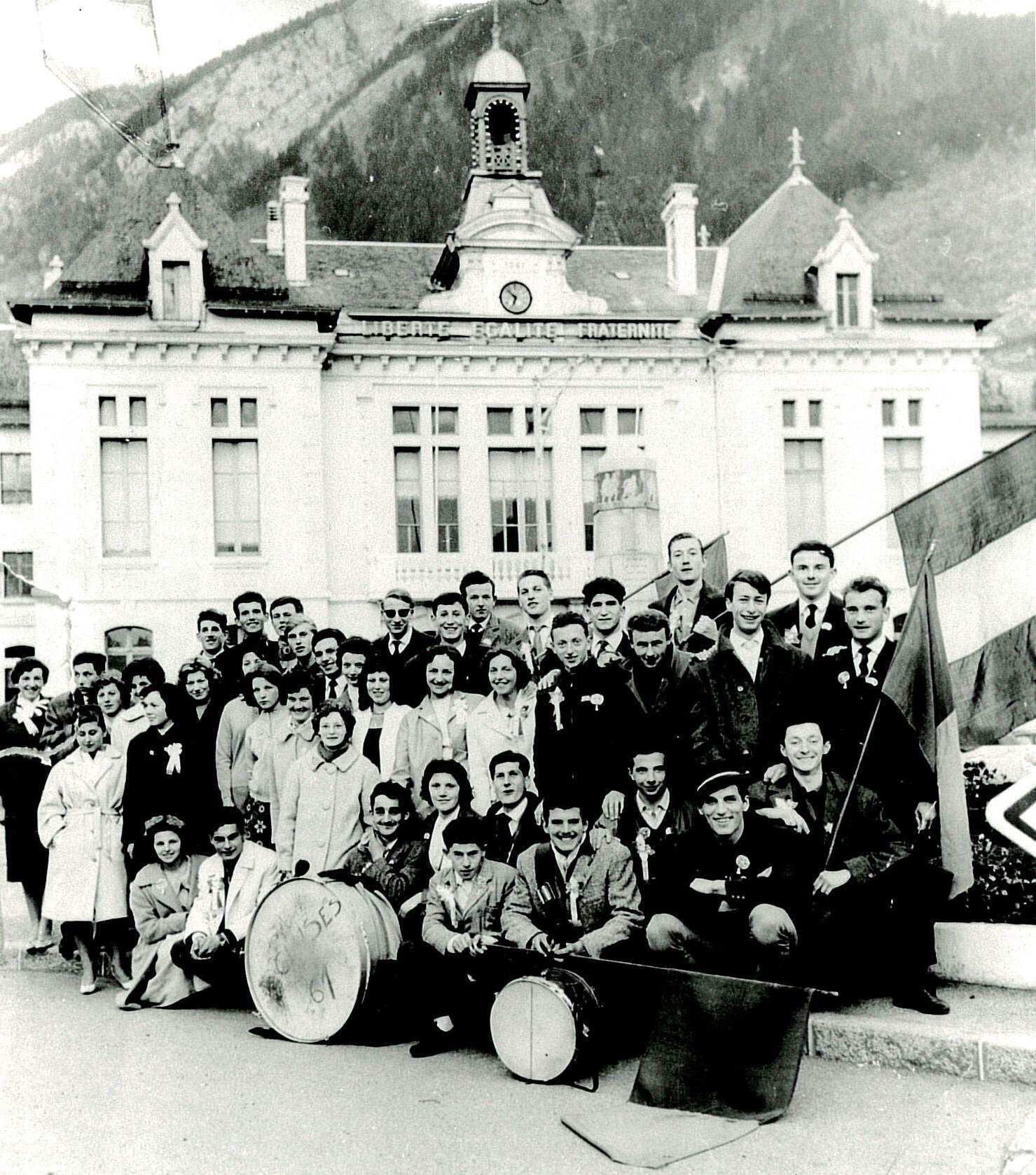 « LES FÊTES À CLUSES » - VERNISSAGE