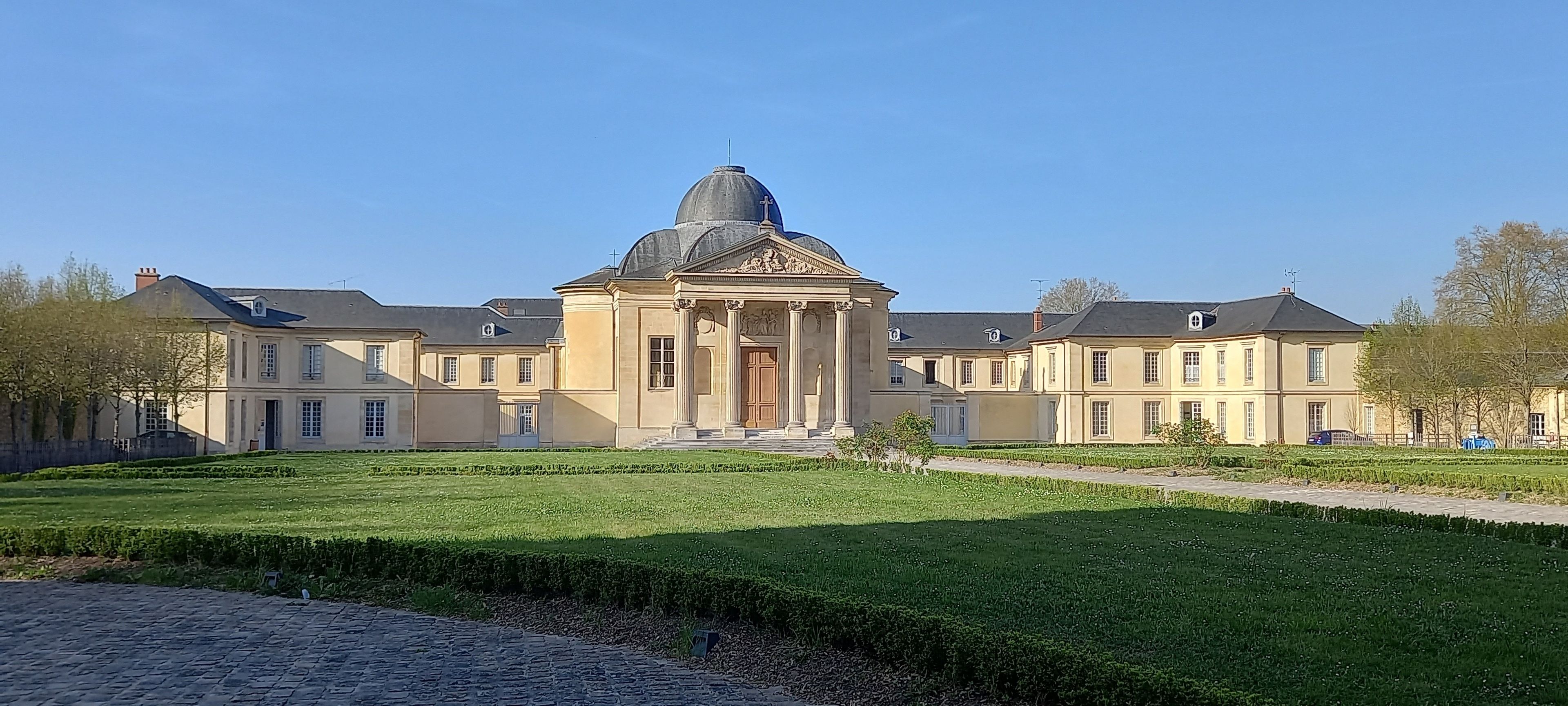 Visite de la chapelle et du couvent du lycée Hoche