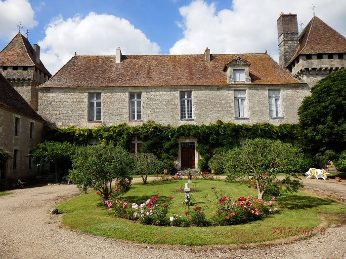 Visite commentée : 900 ans d'histoire en Périgord pourpre