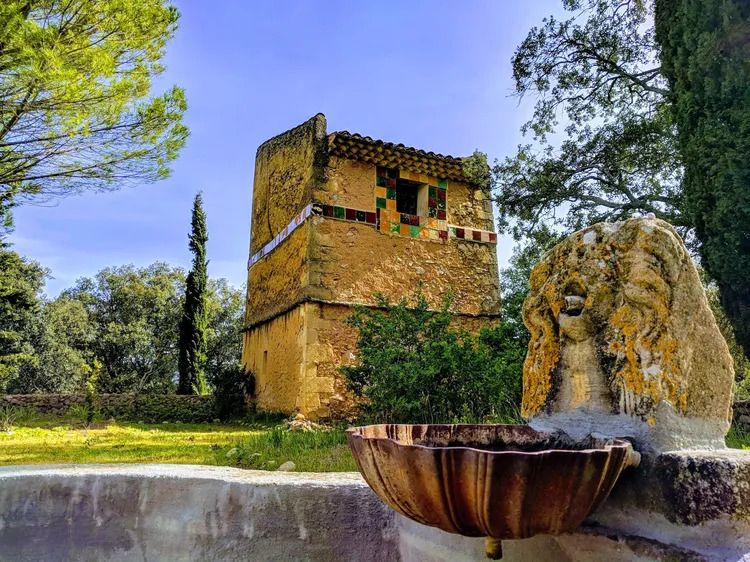Domaine Saint-Antonin – Un voyage au cœur de la Provence traditionnelle
