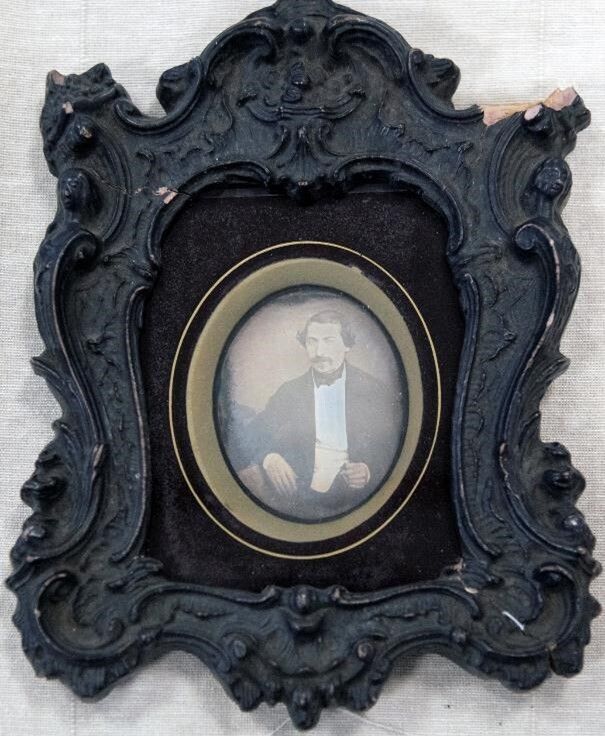 Découverte des daguerréotypes