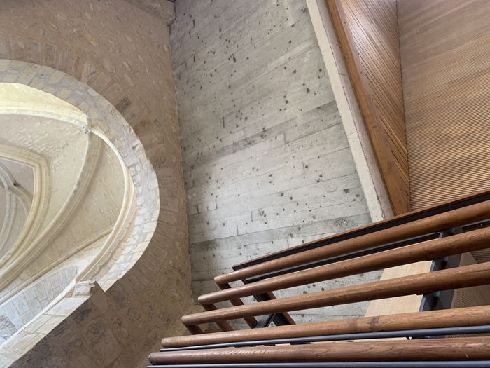 Visions plurielles : les bâtiments du musée de la Faïence et des Beaux-Arts en question
