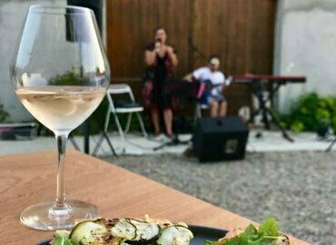 Soirée Concert-vins-taps avec les Beijaflor