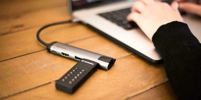clé USB : Transfert de fichiers et utilisation de l'explorateur